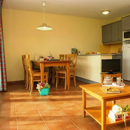 Aparthotel Pierre & Les Rives De La Seugne 3*