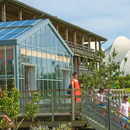 Pierre & Les Rives De La Seugne Aparthotel