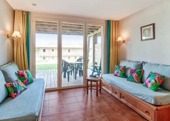 Résidence Pierre&vacances Les Rives De La Seugne Appart hôtel 3*