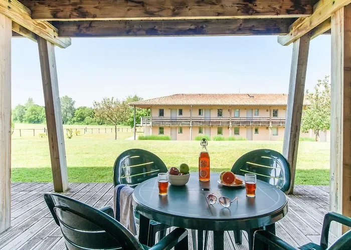 Résidence Pierre&vacances Les Rives De La Seugne 3*