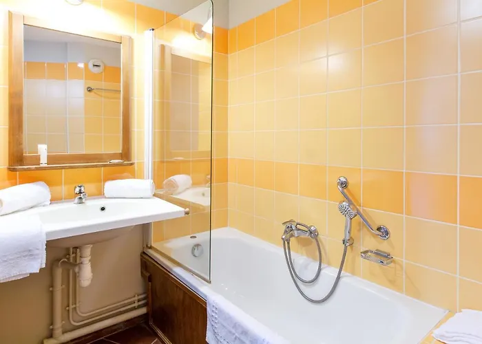 Aparthotel Pierre & Les Rives De La Seugne